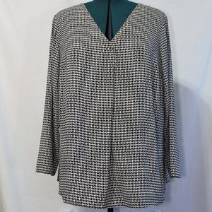 Black & white print blouse